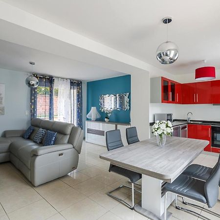 Logement 004 A 300M De La Gare Mantes La Jolie エクステリア 写真