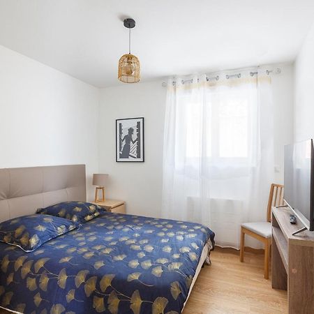 Logement 004 A 300M De La Gare Mantes La Jolie エクステリア 写真