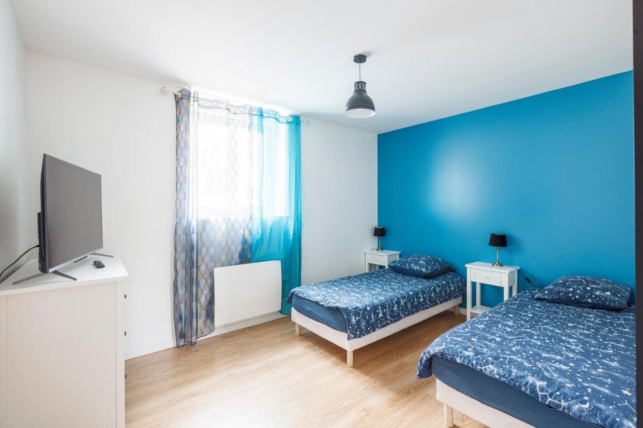 Logement 004 A 300M De La Gare Mantes La Jolie エクステリア 写真